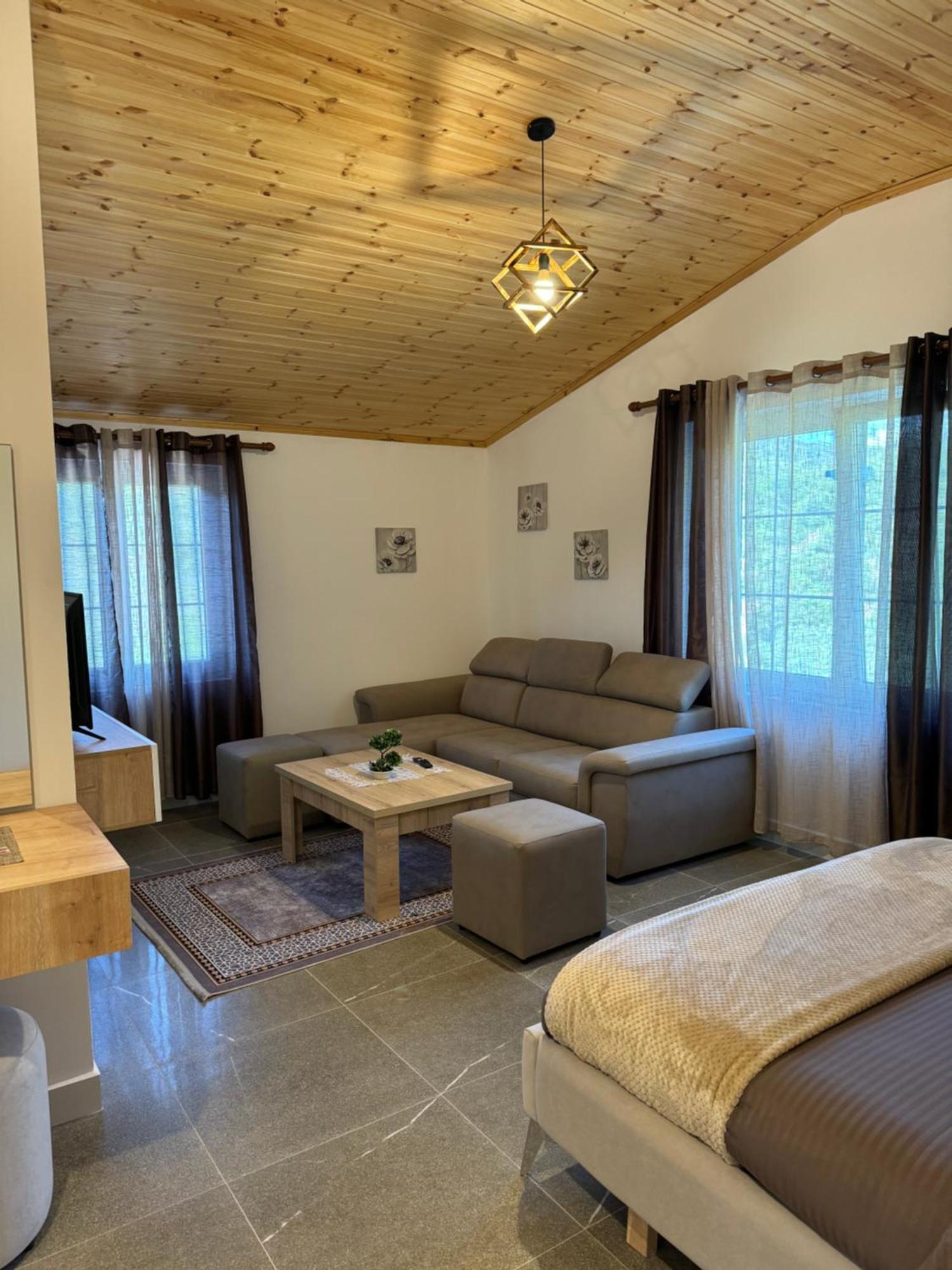 Qyteza Guest House & Camping Shkodër Exterior foto