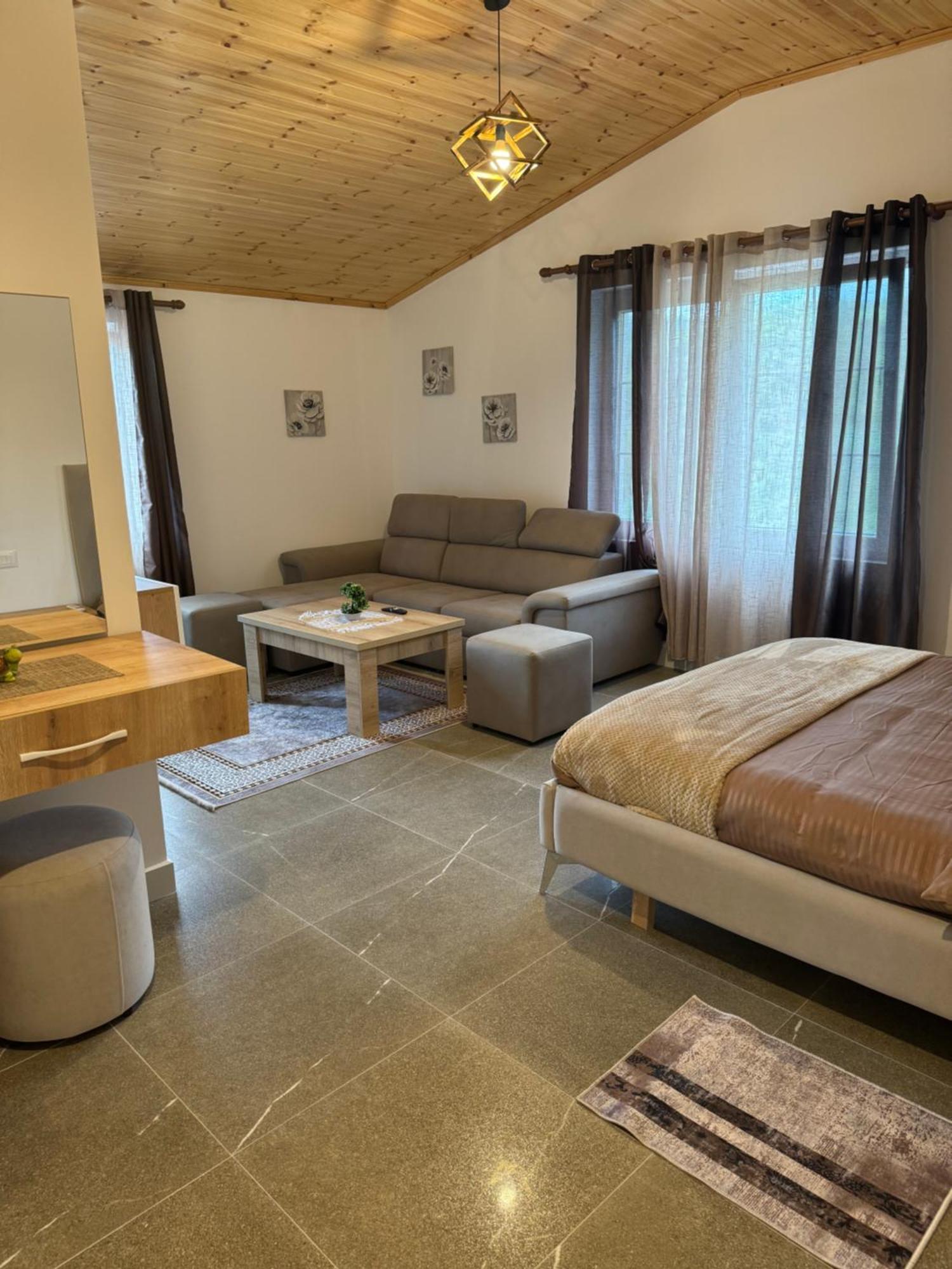 Qyteza Guest House & Camping Shkodër Exterior foto